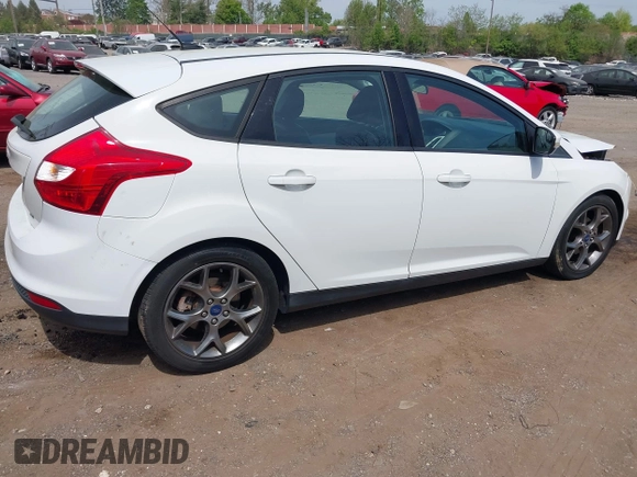 2014 Ford Focus SE with VIN 1FADP3K25EL251024, listed as a IAAI auction lot 42123157 with 74,311 mi miles and . Bid and sale history available at carsss.com. Image 4.