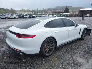 2019 Porsche Panamera с VIN WP0AA2A72KL102345, выставлен на аукционе IAAI как лот 42011097 с пробегом 55 712 миль миль и . История ставок и продаж доступна на DreamBid. Изображение 4.