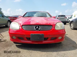 2003 Mercedes-Benz SLK 320 with VIN WDBKK65F93F273327, listed as a IAAI auction lot 42812352 with 83,710 mi miles and . Bid and sale history available at DreamBid. Image 6.