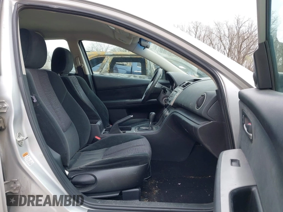 2010 Mazda 6 i Sport with VIN 1YVHZ8BH9A5M53381, listed as a IAAI auction lot 41824441 with 226,573 mi miles. Bid and sale history available at carsss.com. Image 5.