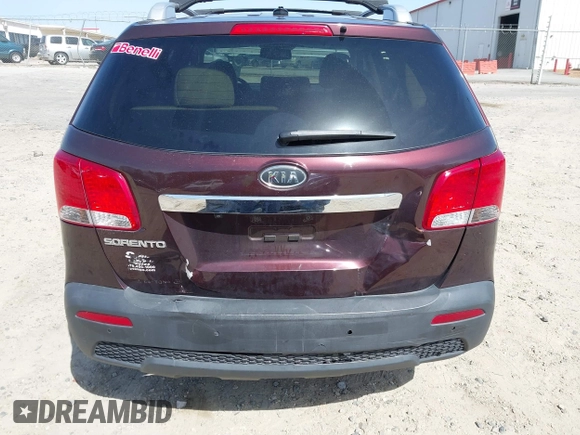 2012 Kia Sorento LX with VIN 5XYKT4A67CG225217, listed as a IAAI auction lot 41740096 with 112,195 mi miles. Bid and sale history available at carsss.com. Image 6.