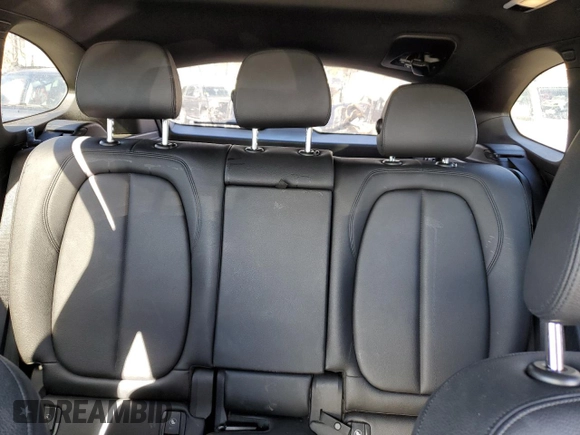 2018 BMW X1 xDrive28i with VIN WBXHT3C34J5K31492, listed as a Copart auction lot 46688955 with 168,318 mi miles and Non Repairable. Bid and sale history available at carsss.com. Image 10.
