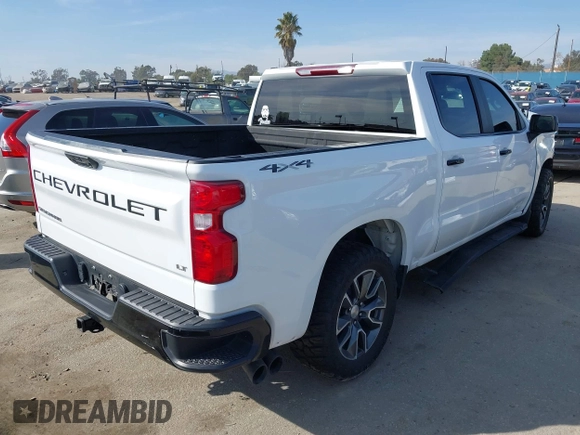 2023 Chevrolet Silverado 1500 LT with VIN 2GCUDDED0P1115091, listed as a IAAI auction lot 41615543 with 30,830 mi miles. Bid and sale history available at carsss.com. Image 4.