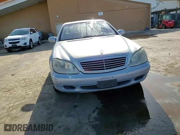 2002 Mercedes-Benz S-Class 4.3L with VIN WDBNG70J52A258559, listed as a Copart auction lot 80451294 with 283,626 mi miles and Salvage Title. Bid and sale history available at carsss.com. Image 11.