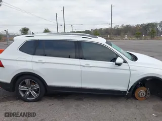 2019 Volkswagen Tiguan SEL Premium with VIN 3VV4B7AXXKM004316, listed as a IAAI auction lot 41458459 with 36,709 mi miles. Bid and sale history available at carsss.com. Image 13.