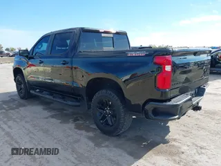 2021 Chevrolet Silverado 1500 LT Trail Boss with VIN 3GCPYFEL5MG150605, listed as a IAAI auction lot 40951452 with 47,577 mi miles and . Bid and sale history available at DreamBid. Image 3.