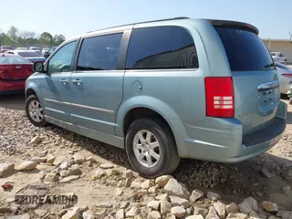 2010 Chrysler Town & Country Touring with VIN 2A4RR5D15AR308781, listed as a IAAI auction lot 42004797 with 100,148 mi miles. Bid and sale history available at carsss.com. Image 3.