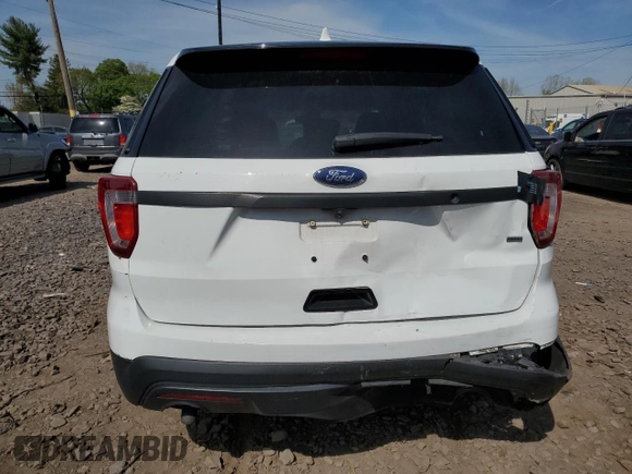 2016 Ford Utility Police Interceptor with VIN 1FM5K8AR5GGC35650, listed as a Copart auction lot 54337335 with 156,248 mi miles and Salvage Title. Bid and sale history available at carsss.com. Image 6.