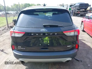 2020 Ford Escape SE z VIN 1FMCU9G69LUB40332, wystawiony jako IAAI lot #42006879 z przebiegiem 82 291 mil mil oraz . Historia ofert i sprzedaży dostępna na DreamBid. Obrazek 16.