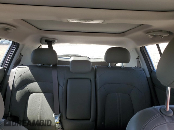 2014 Kia Sportage EX с VIN KNDPC3AC4E7630733, выставлен на аукционе Copart как лот 57499365 с пробегом 59 651 миль миль и Списание • Salvage title. История ставок и продаж доступна на DreamBid. Изображение 10.
