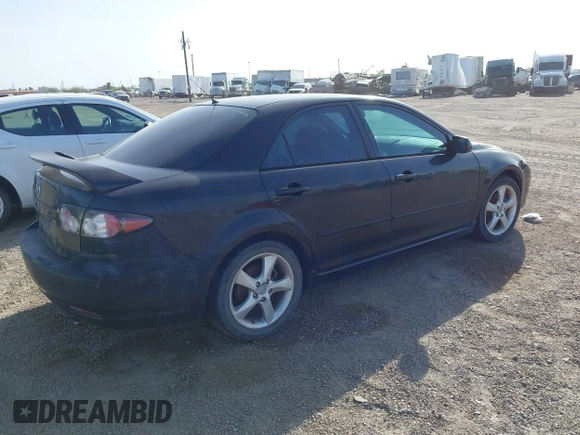 2008 Mazda 6 i Sport VE with VIN 1YVHP80C985M15978, listed as a IAAI auction lot 41740074 with 179,387 mi miles. Bid and sale history available at carsss.com. Image 4.
