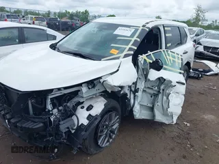 2023 Nissan Rogue S z VIN 5N1BT3AB8PC850965, wystawiony jako IAAI lot #42242674 z przebiegiem 34 280 mil mil oraz . Historia ofert i sprzedaży dostępna na DreamBid. Obrazek 6.