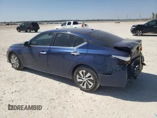 2020 Nissan Altima S with VIN 1N4BL4BVXLC260088, listed as a Copart auction lot 49124085 with 32,889 mi miles and Salvage Title. Bid and sale history available at carsss.com. Image 2.