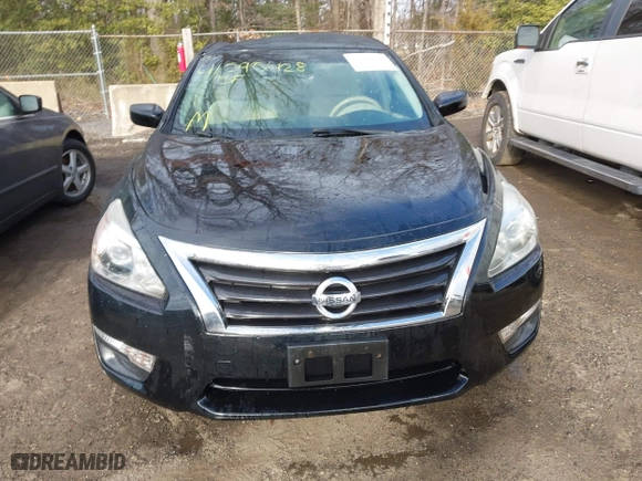 2013 Nissan Altima 2.5 SV with VIN 1N4AL3AP5DC914490, listed as a IAAI auction lot 41595428 with 73,393 mi miles. Bid and sale history available at carsss.com. Image 12.