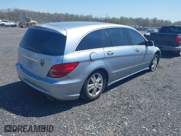2008 Mercedes-Benz R 3.5L z VIN 4JGCB65E48A062615, wystawiony jako IAAI lot #42049171 z przebiegiem 143 917 mil mil oraz . Historia ofert i sprzedaży dostępna na DreamBid. Obrazek 4.