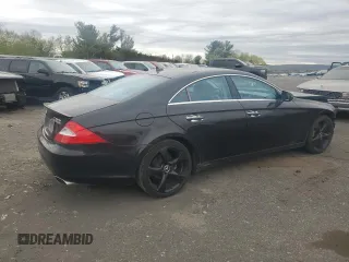 2009 Mercedes-Benz CLS-Class 5.5L with VIN WDDDJ72X99A142572, listed as a Copart auction lot 52297195 with 87,520 mi miles and Salvage Title. Bid and sale history available at carsss.com. Image 3.