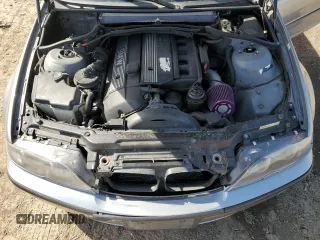 2004 BMW 3 Series 325i with VIN WBAEV334X4KR28705, listed as a Copart auction lot 49687555 with 267,895 mi miles and Clean Title. Bid and sale history available at carsss.com. Image 11.