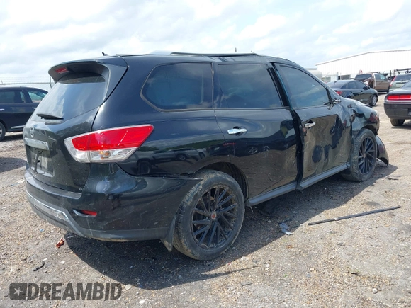2016 Nissan Pathfinder SV with VIN 5N1AR2MN7GC659998, listed as a IAAI auction lot 41935314 with 96,186 mi miles. Bid and sale history available at carsss.com. Image 4.