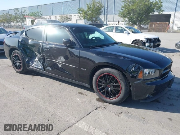 2008 Dodge Charger R/T with VIN 2B3LA53H38H174629, listed as a IAAI auction lot 41979951 with 88,680 mi miles and . Bid and sale history available at carsss.com. Image 1.
