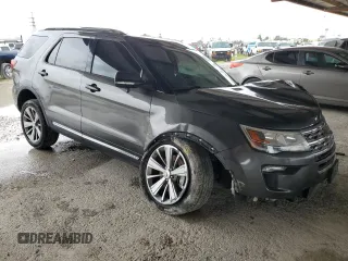 2018 Ford Explorer Limited z VIN 1FM5K8F82JGA82507, wystawiony jako Copart lot #50325695 z przebiegiem Nie podano mil oraz Szkoda całkowita • Salvage title. Historia ofert i sprzedaży dostępna na DreamBid. Obrazek 4.