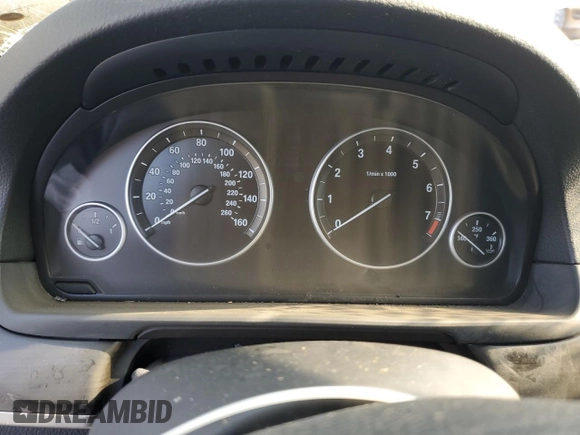 2011 BMW 5 Series 535i z VIN WBAFR7C55BC603380, wystawiony jako Copart lot #55961545 z przebiegiem Nie podano mil oraz Nie do naprawy • Non repairable. Historia ofert i sprzedaży dostępna na DreamBid. Obrazek 9.