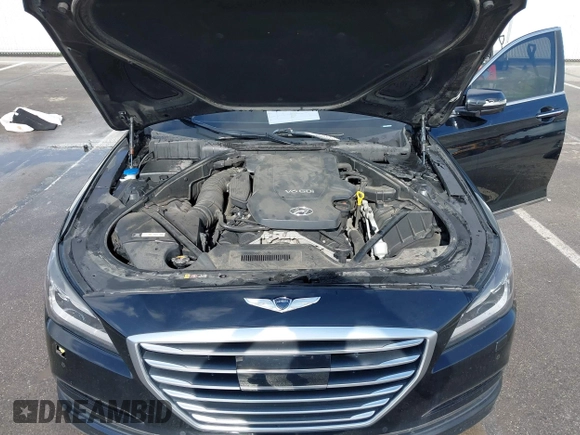 2015 Hyundai Genesis 3.8L with VIN KMHGN4JE3FU080540, listed as a IAAI auction lot 39274450 with 144,269 mi miles. Bid and sale history available at carsss.com. Image 10.