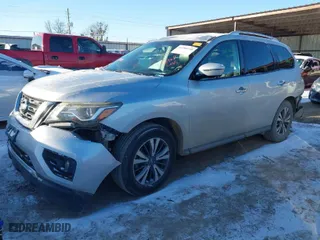 2017 Nissan Pathfinder S with VIN 5N1DR2MNXHC615296, listed as a IAAI auction lot 41380776 with 143,306 mi miles. Bid and sale history available at carsss.com. Image 2.