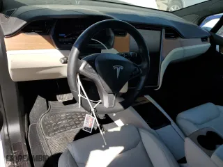 2020 Tesla Model X Long Range with VIN 5YJXCDE28LF261051, listed as a Copart auction lot 44919173 with 20,627 mi miles. Bid and sale history available at carsss.com. Image 8.