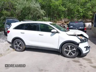 2017 Kia Sorento EX with VIN 5XYPH4A51HG321382, listed as a IAAI auction lot 42299413 with 62,921 mi miles and . Bid and sale history available at DreamBid. Image 13.