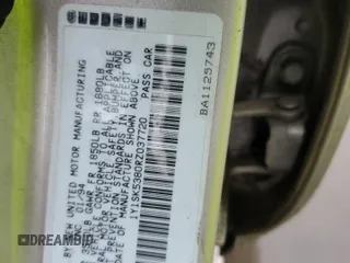 1994 Chevrolet Prizm z VIN 1Y1SK5380RZ037720, wystawiony jako Copart lot #85158504 z przebiegiem 110 637 mil mil oraz Szkoda całkowita • Salvage title. Historia ofert i sprzedaży dostępna na DreamBid. Obrazek 14.