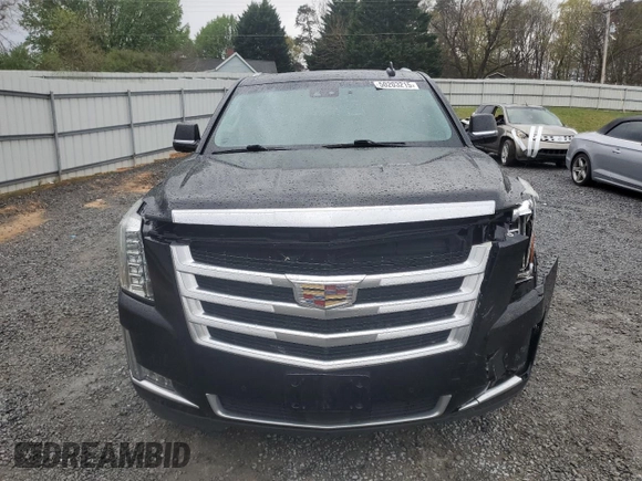 2018 Cadillac Escalade Premium Luxury with VIN 1GYS3CKJ3JR139747, listed as a Copart auction lot 50203215 with 190,728 mi miles and Clean Title. Bid and sale history available at carsss.com. Image 5.