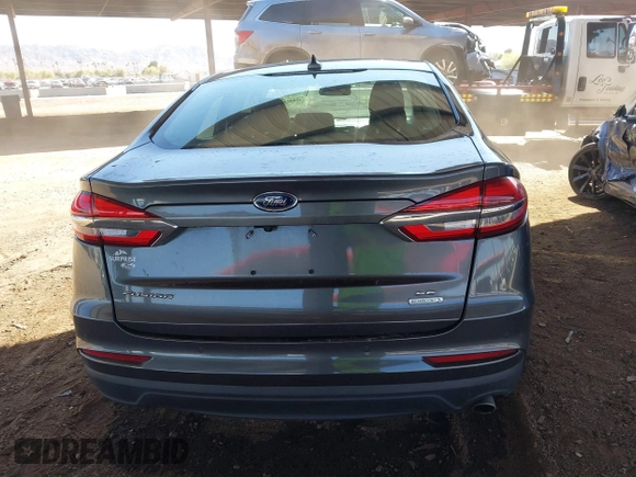 2019 Ford Fusion SE with VIN 3FA6P0HD9KR104024, listed as a IAAI auction lot 41831472 with 44,629 mi miles. Bid and sale history available at carsss.com. Image 16.