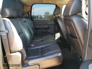 2008 Chevrolet Silverado 1500 LTZ with VIN 3GCEC13J98G304748, listed as a Copart auction lot 50515555 with 299,278 mi miles and Salvage Title. Bid and sale history available at carsss.com. Image 10.