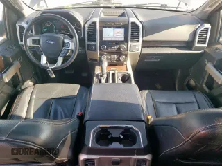 2018 Ford F-150 XL with VIN 1FTEW1EP4JFC85042, listed as a Copart auction lot 52558695 with 89,882 mi miles and Clean title. Bid and sale history available at DreamBid. Image 8.