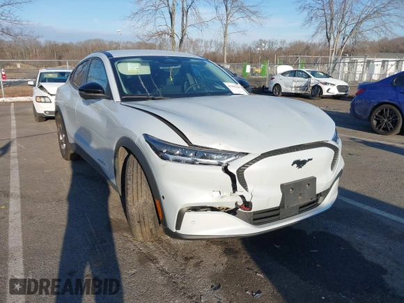 2023 Ford Mustang Mach-E Select с VIN 3FMTK1SS2PMA14383, выставлен на аукционе IAAI как лот 41294109 с пробегом 18 346 миль миль и . История ставок и продаж доступна на DreamBid. Изображение 6.