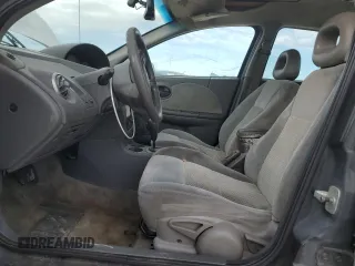 2006 Saturn ION z VIN 1G8AL55F56Z155177, wystawiony jako Copart lot #82912564 z przebiegiem 132 078 mil mil oraz Szkoda całkowita • Salvage title. Historia ofert i sprzedaży dostępna na DreamBid. Obrazek 7.