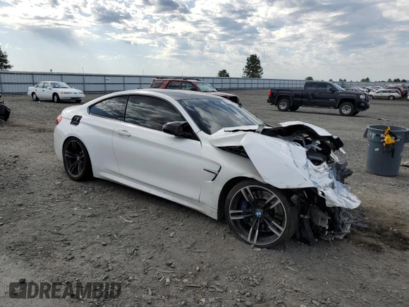 2015 BMW M4 z VIN WBS3R9C50FK334663, wystawiony jako Copart lot #59012605 z przebiegiem 69 749 mil mil oraz Szkoda całkowita • Salvage title. Historia ofert i sprzedaży dostępna na DreamBid. Obrazek 4.