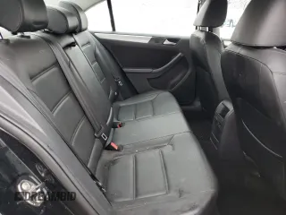2013 Volkswagen Jetta SE with VIN 3VWDP7AJ4DM364564, listed as a Copart auction lot 44992455 with 81,203 mi miles and Salvage title. Bid and sale history available at DreamBid. Image 10.