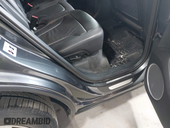 2016 Audi Q5 Premium Plus with VIN WA1L2AFP1GA117196, listed as a IAAI auction lot 42399394 with 113,975 mi miles and . Bid and sale history available at DreamBid. Image 15.