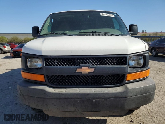 2013 Chevrolet Express Cargo с VIN 1GCWGFBA2D1115617, выставлен на аукционе Copart как лот 61756645 с пробегом 302 668 миль миль и Списание • Salvage title. История ставок и продаж доступна на DreamBid. Изображение 5.
