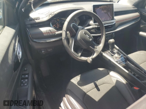 2024 Jeep Compass Trailhawk с VIN 3C4NJDDN5RT137399, выставлен на аукционе Copart как лот 57471105 с пробегом 29 008 миль миль и Списание • Salvage title. История ставок и продаж доступна на DreamBid. Изображение 8.