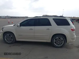 2012 GMC Acadia Denali with VIN 1GKKVTED3CJ151425, listed as a IAAI auction lot 41810932 with 180,671 mi miles. Bid and sale history available at carsss.com. Image 14.