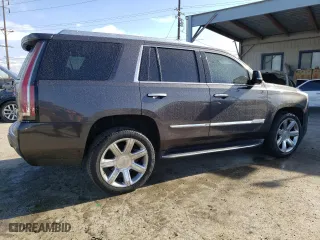 2016 Cadillac Escalade Luxury Collection with VIN 1GYS3BKJ9GR395152, listed as a Copart auction lot 44788194 with 83,486 mi miles. Bid and sale history available at carsss.com. Image 3.