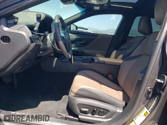 2022 Lexus ES 300h with VIN 58ACA1C12NU022512, listed as a Copart auction lot 55175095 with 125,120 mi miles and Salvage title. Bid and sale history available at DreamBid. Image 7.