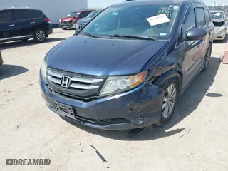 2016 Honda Odyssey SE with VIN 5FNRL5H36GB049807, listed as a IAAI auction lot 41818761 with 172,504 mi miles. Bid and sale history available at carsss.com. Image 6.