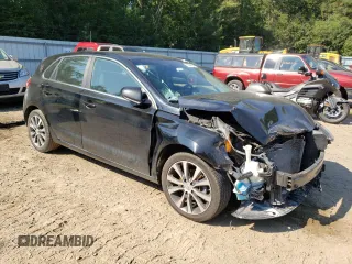 2019 Hyundai Elantra GT with VIN KMHH35LE2KU102860, listed as a Copart auction lot 70044794 with 105,092 mi miles and Salvage Title. Bid and sale history available at carsss.com. Image 4.