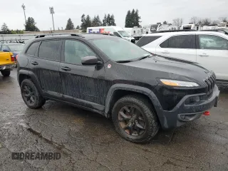 2017 Jeep Cherokee Trailhawk L Plus with VIN 1C4PJMBS9HW537640, listed as a Copart auction lot 84491674 with 121,396 mi miles and Clean Title. Bid and sale history available at carsss.com. Image 4.