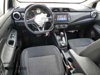 2020 Nissan Versa S z VIN 3N1CN8DV5LL886846, wystawiony jako Copart lot #54183275 z przebiegiem 93 641 mil mil oraz Szkoda całkowita • Salvage title. Historia ofert i sprzedaży dostępna na DreamBid. Obrazek 8.