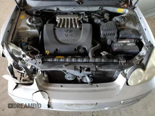 2004 Hyundai Sonata GLS with VIN KMHWF35H94A061545, listed as a Copart auction lot 45324734 with 185,877 mi miles and Salvage Title. Bid and sale history available at carsss.com. Image 12.
