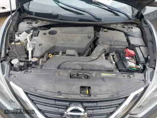 2018 Nissan Altima 2.5 SL with VIN 1N4AL3AP7JC184397, listed as a IAAI auction lot 41333050 with 110,206 mi miles. Bid and sale history available at carsss.com. Image 10.
